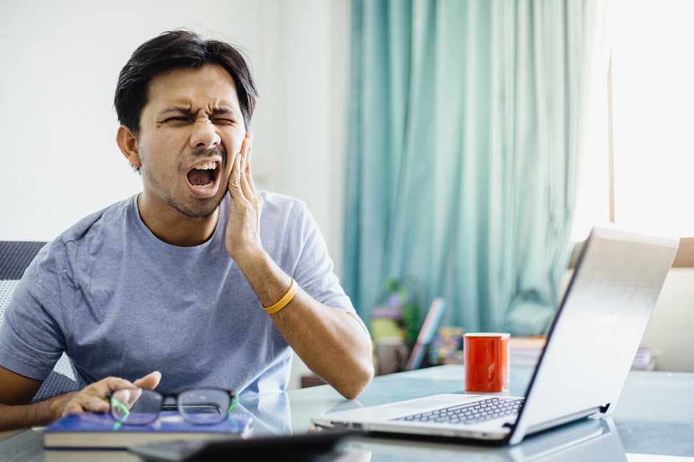 Who Is An Emergency Dentist, And What Do They Do?